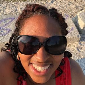 Meet your Posher, Melanie